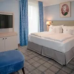 Koenig Ludwig Ii Hotel Garching bei Muenchen