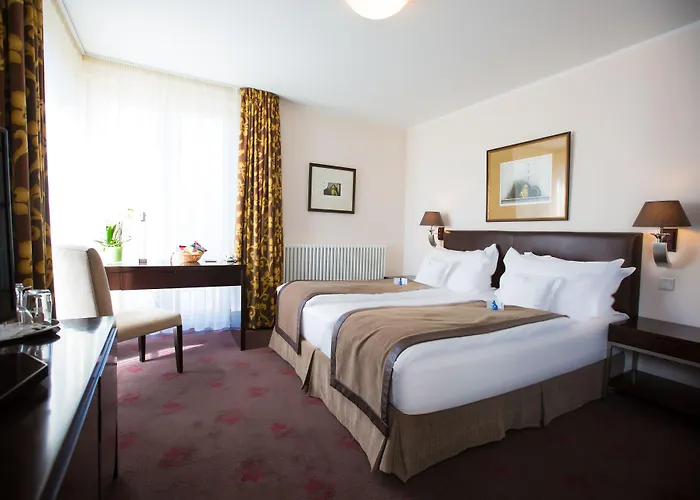 Koenig Ludwig Ii Hotel Garching bei Muenchen