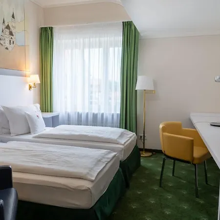 Otel Koenig Ludwig Ii Garching bei München